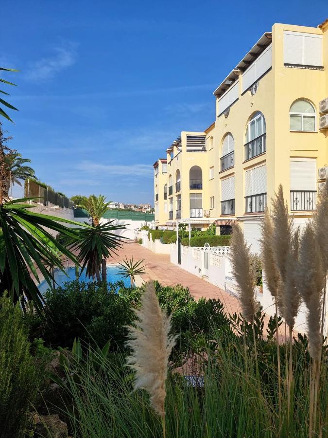 Casa De Kosma Apartment ตอร์เรเวียคา ภายนอก รูปภาพ